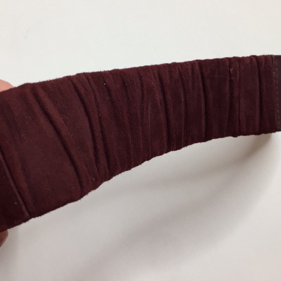 Suzi Roher belt